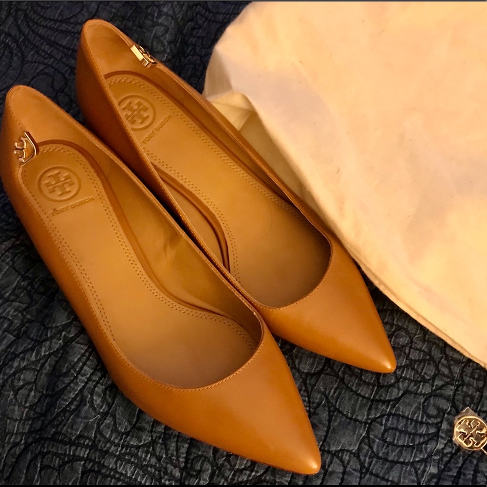 Tory Burch Elizabeth leather pump